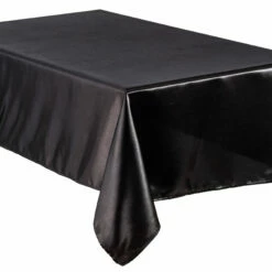 NAPPE EN SATIN NOIR (Dimension 140 X 240 Cm)