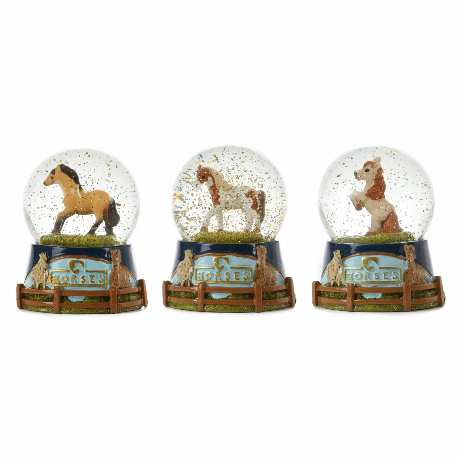 BOULE A NEIGE CHEVAL (Dimension 6.5 X 9 Cm) 3 BOULE A NEIGE CHEVAL (Dimension 6.5 X 9 Cm)
