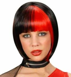 PERRUQUE ZOEY BICOLORE (Noire + Mèches Rouges) Perruque En Boite