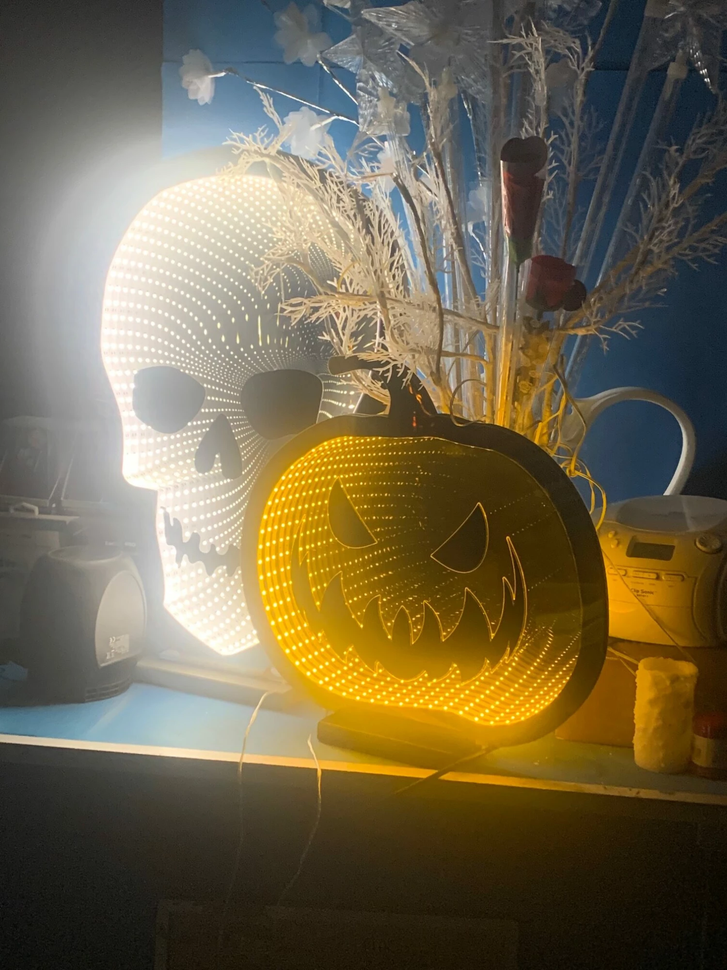 CRANE SQUELETTE A LED (Dimension 40 Cm) 4 CRANE SQUELETTE A LED (Dimension 40 Cm) – Image 2